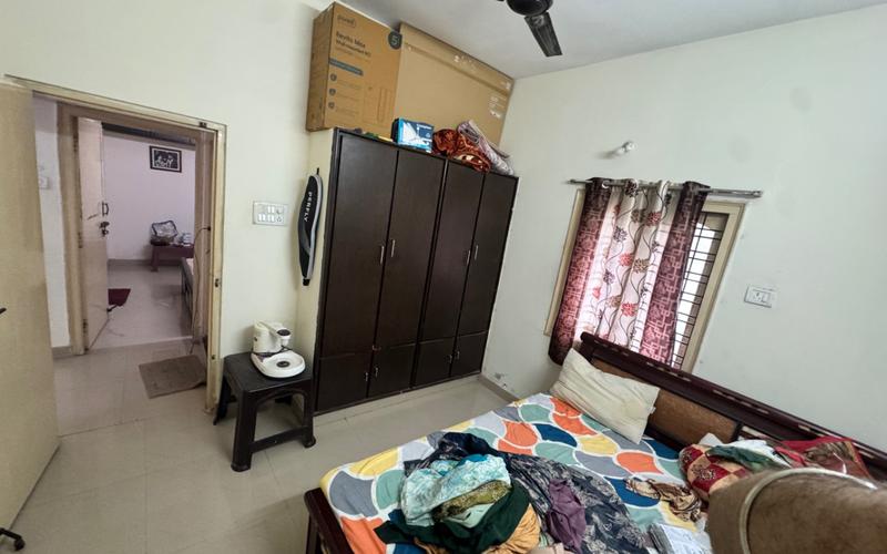 Male roommate required in 2BHK  flat  in K-P-H-B-Phase-9-Kukatpally
