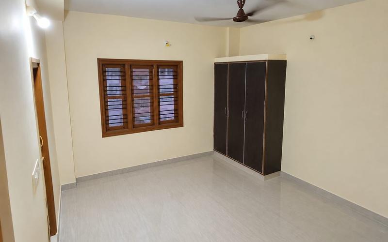 Female roommate required in 2BHK  independent house in Vibhutipura-Extension-Doddanekundi-Doddanekkundi