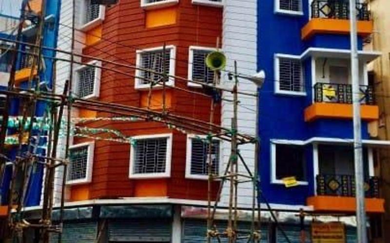 Flatmate required in 2BHK  apartment  in Tollygunge