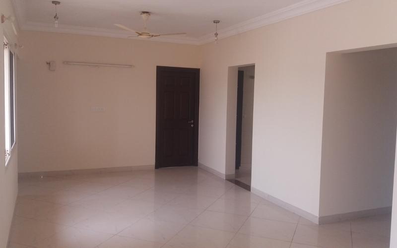 Female flatmate required in 3BHK flat  in Green-Glen-Layout-Bellandur