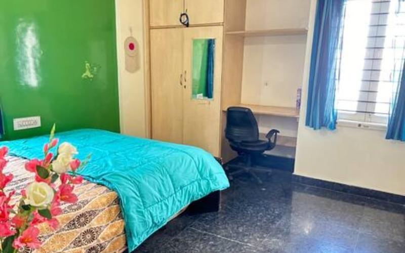 Female flatmate required in 2BHK  flat  in Sector-1-HSR-Layout