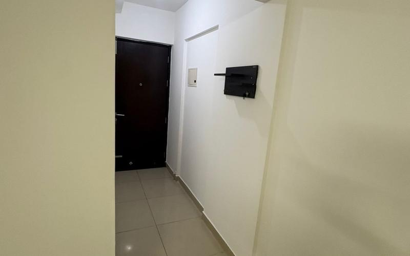 Flatmate wanted: 2 Rooms available for rent in 3 BHK in Ozone Evergreens