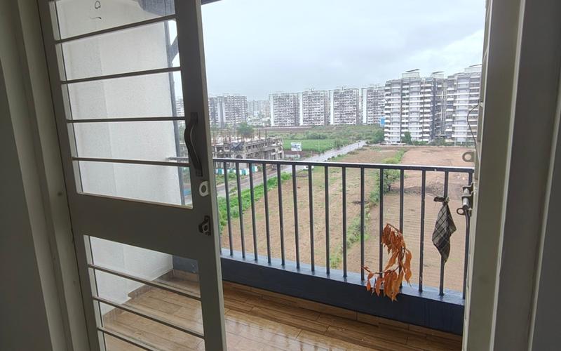 3BHK flat for rent in Charholi-Budruk