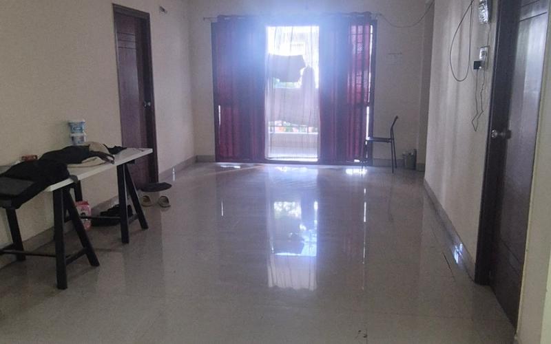 Room in 3BHK flat  available in Kothaguda
