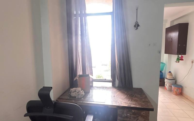 Male roommate required in 2BHK  apartment  in Sector-37C