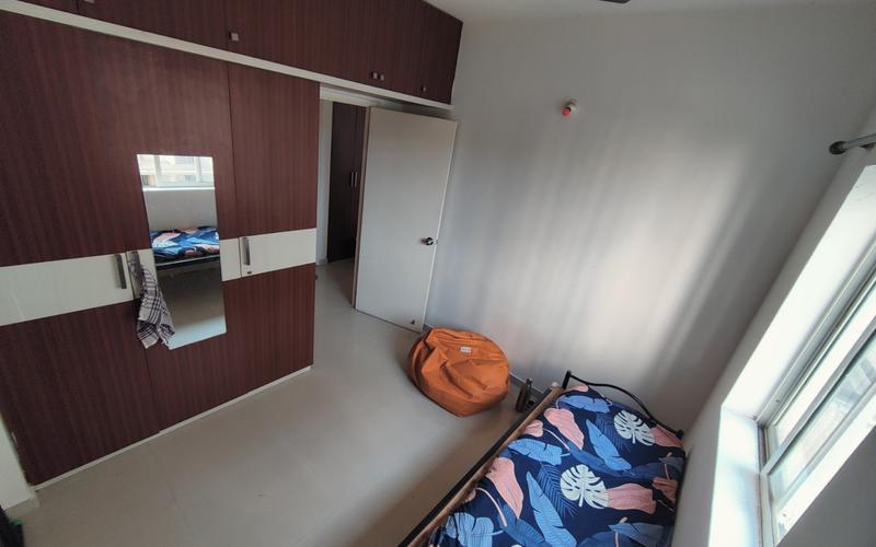 Male flatmate required in 2BHK  apartment  in Electronic-City