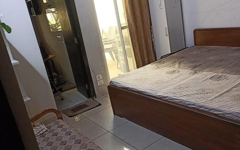 2 Rooms available for Females only - in 4BHK apartment  in Sector-137