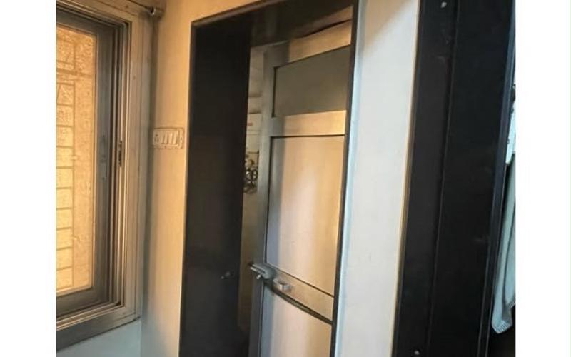 Male flatmate required in 2BHK  flat  in Goregaon-East