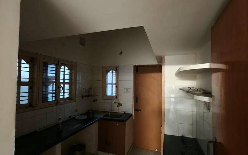 Flatmate required in 4BHK  independent house in BEML-Layout-Brookefield