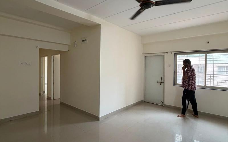 Female flatmate required in 3BHK flat in Pimpri-Chinchwad