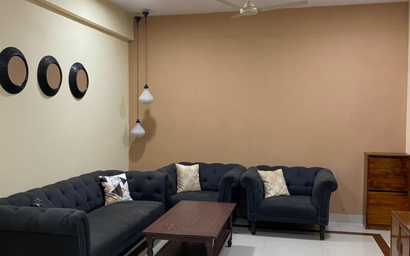 Female flatmate required in 2BHK  flat  in Victoria-Layout