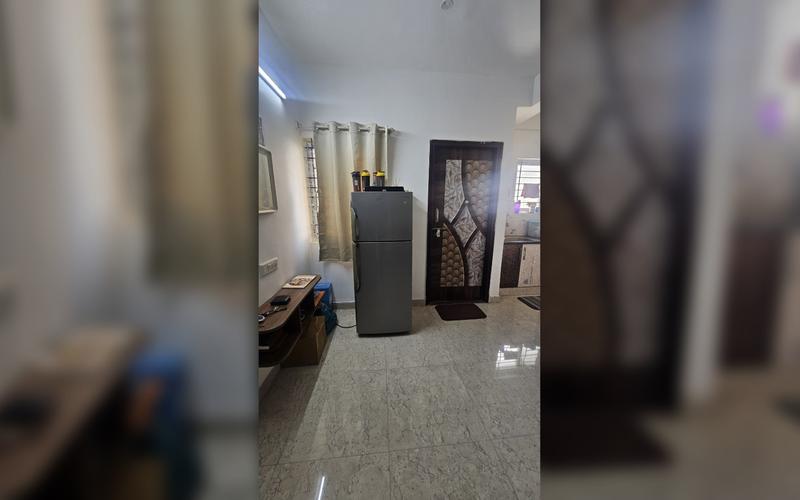 2  flatmates required in 2BHK  apartment  in Electronic-City