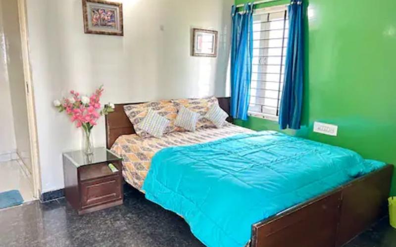 Female flatmate required in 2BHK  flat  in Sector-1-HSR-Layout