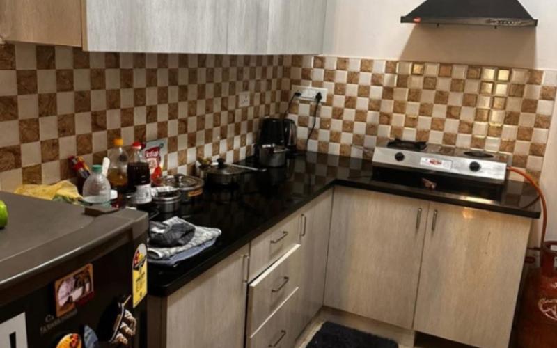 Female flatmate required in 2BHK  flat  in Green-Glen-Layout-Bellandur
