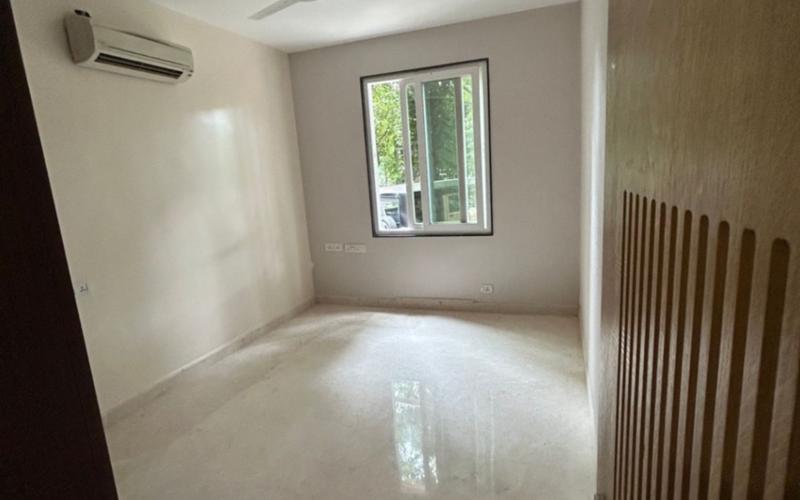 Male flatmate required in 3BHK  flat in Ulsoor (10 mins from Indiranagar)