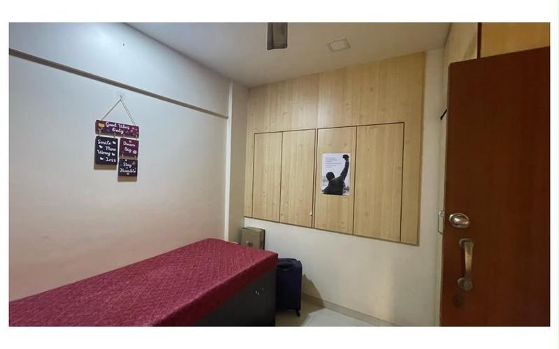 Male flatmate required in 2BHK  flat  in Goregaon-East