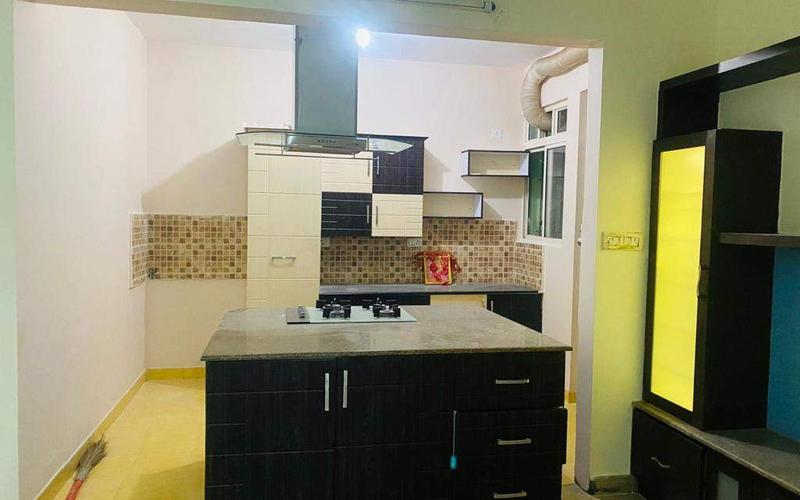 Female flatmate required in 2BHK  flat  in Bellandur