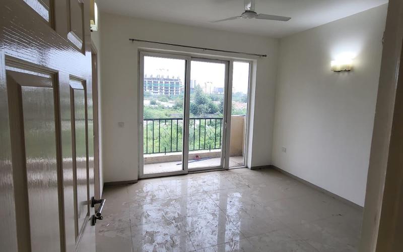 2 female flatmates required in 3BHK  flat  in Sector-65