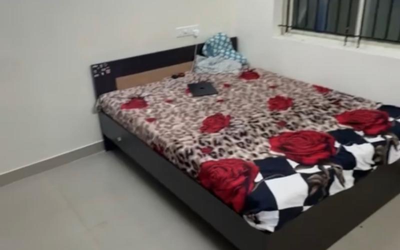 Room in 3BHK flat  available in Bellandur