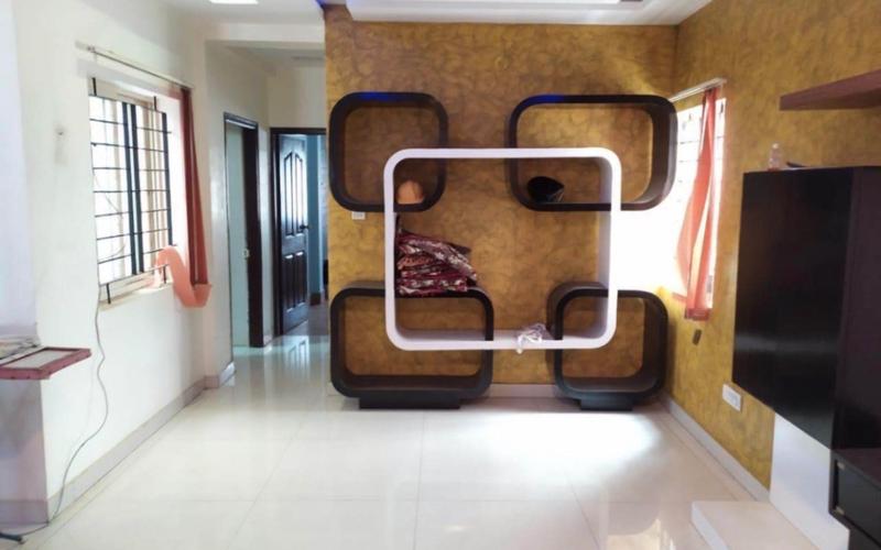 2 female flatmates required in 3BHK  flat  in Cox-Town