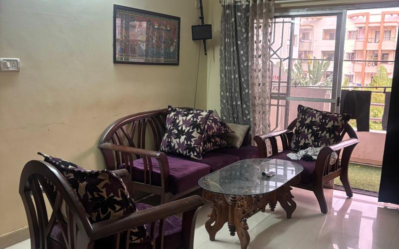 Male flatmate required in 3BHK flat in Green Glen Layout Bellandur