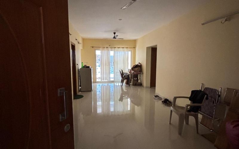 Female flatmate required in 3BHK  apartment  in Kadubeesanahalli