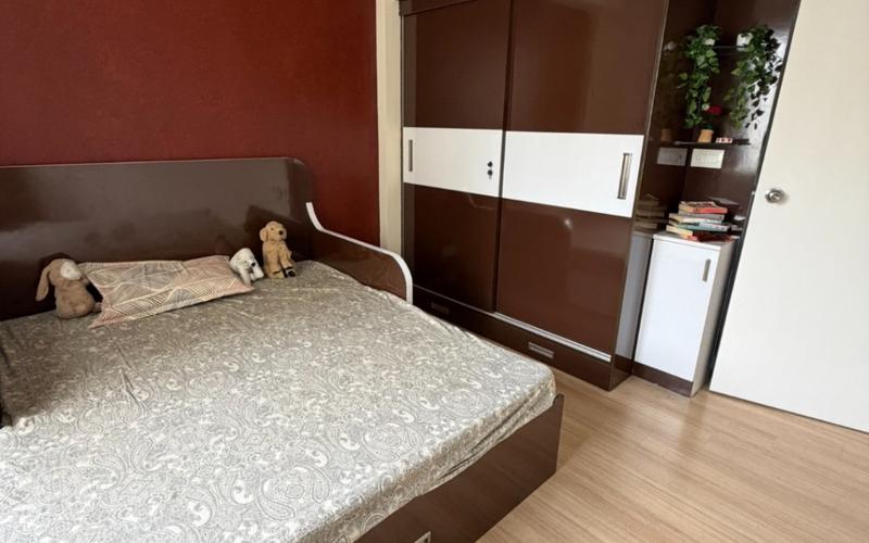 Room in 3BHK flat  available in Akshayanagar