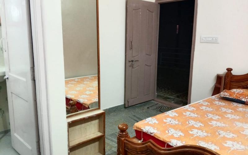 Room in 1RK independent house available in Konena-Agrahara-Murgesh-Pallya