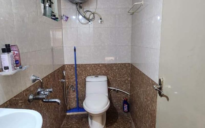 Female flatmate required in 2BHK  flat  in Jagadish-Nagar-Kaggadasapura
