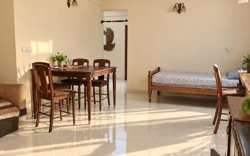 Female flatmate required in 3BHK  flat in Aisshwarya Excellency Apartment 