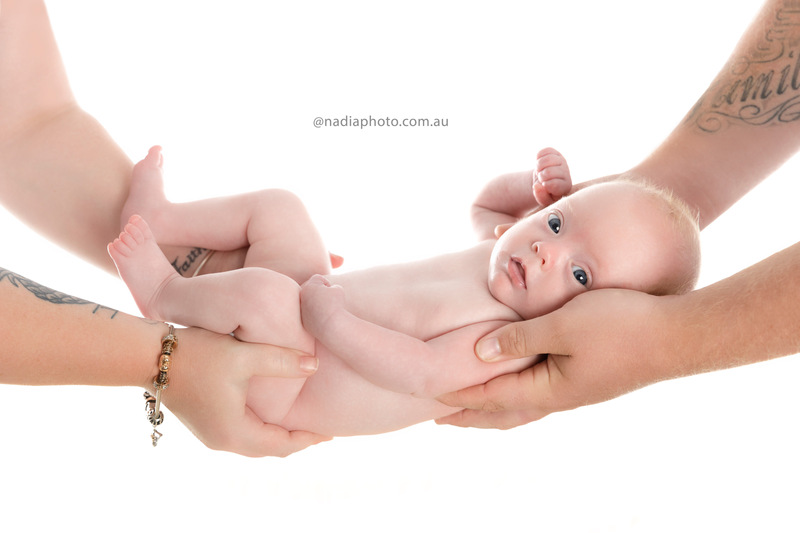 newborn photographer brisbane by Nadia Photo