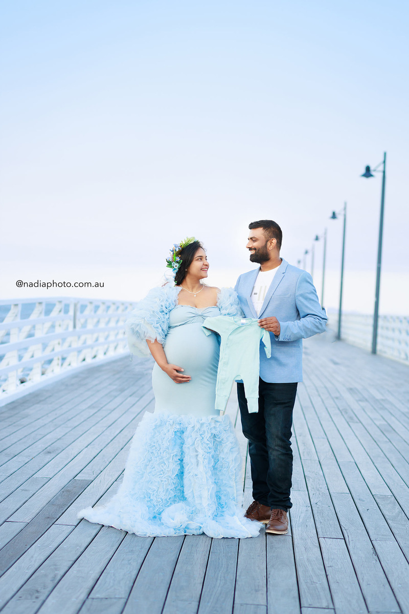 maternity photographer brisbane by Nadia Photo