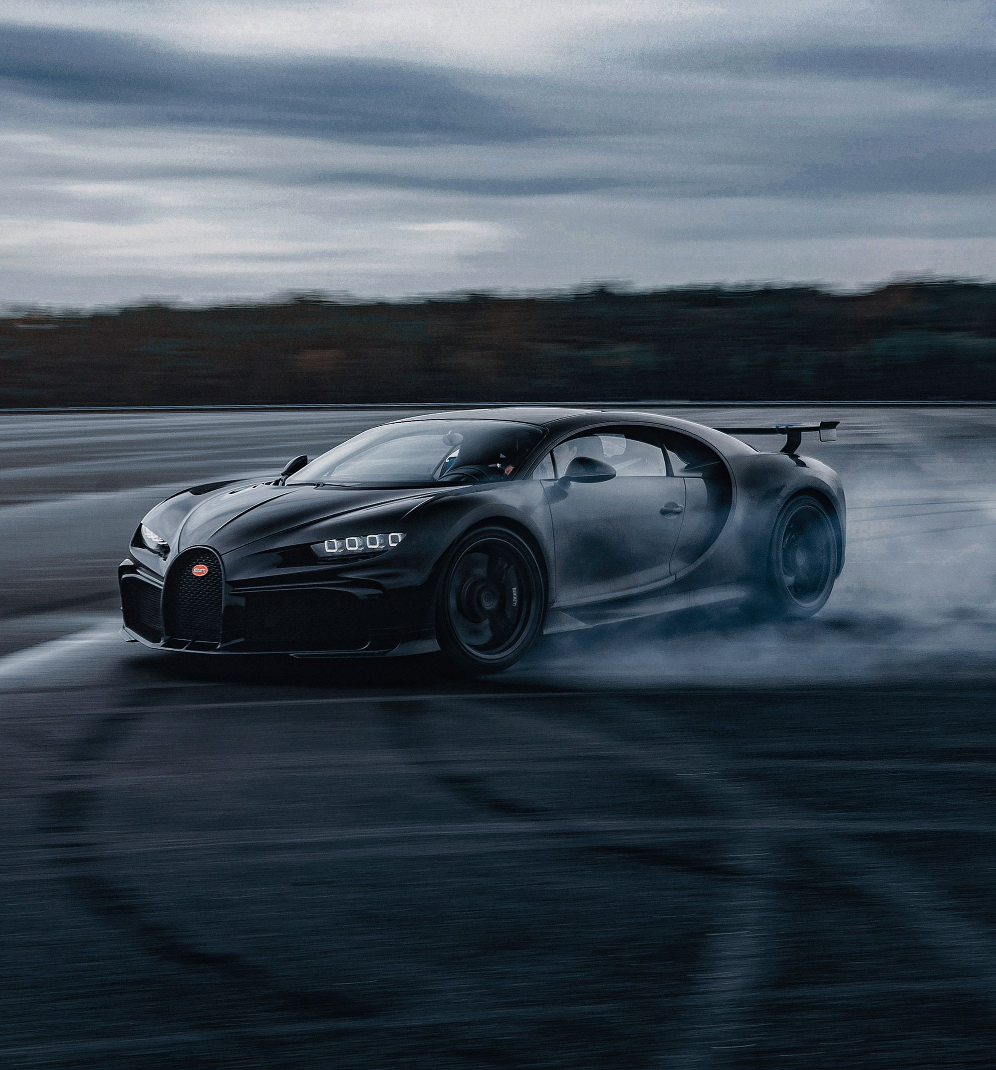 TTM-BUGATTI_Social-Media_mobile.jpg