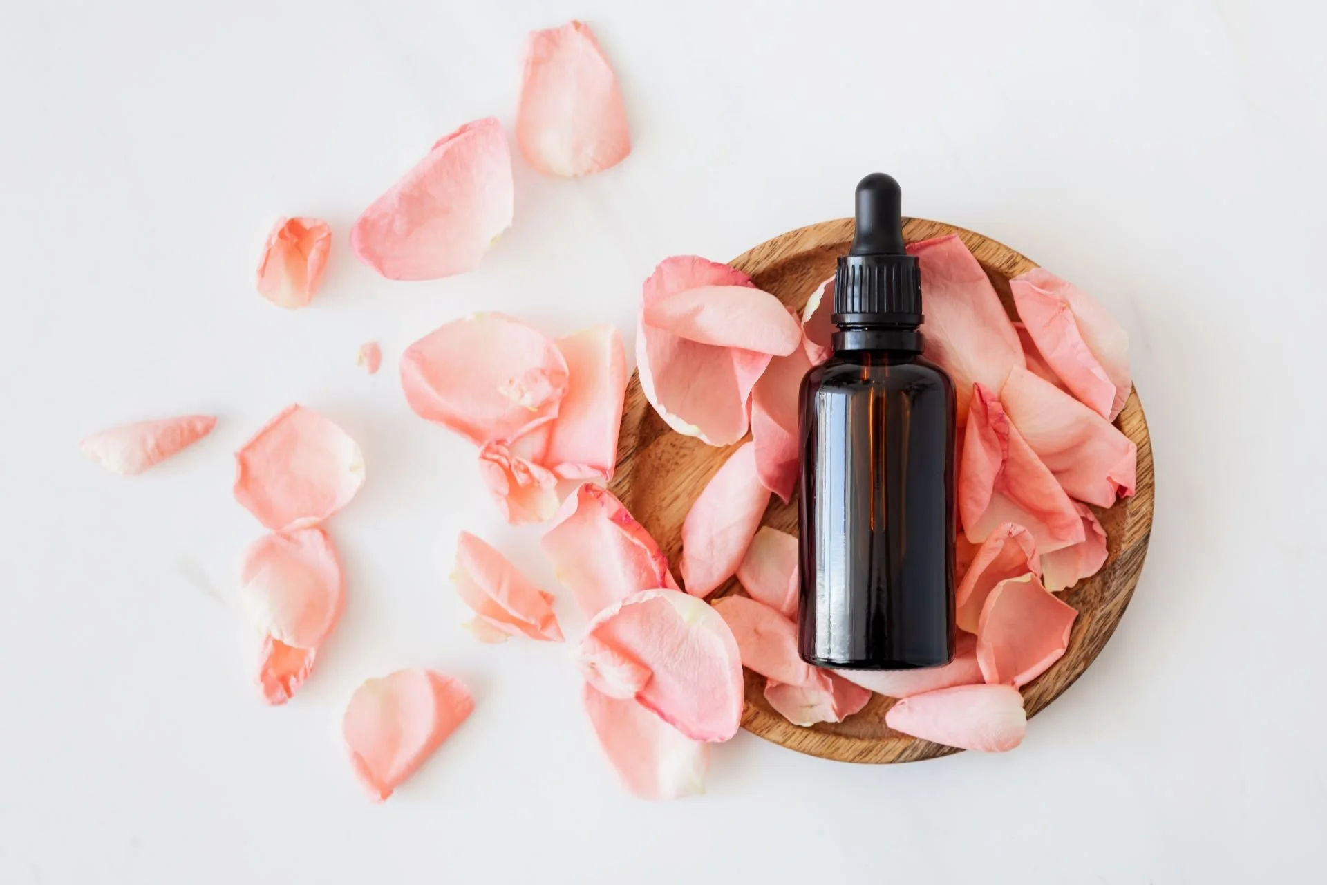 Aromatherapy Massage: What are the Benefits? Aromatherapy Massage: What are the Benefits? - AromatherapyMassage