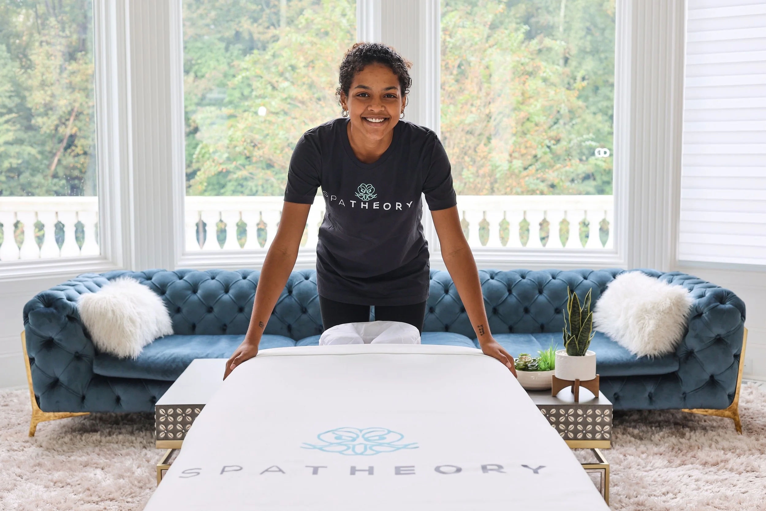 What to Expect from Your First At-Home Massage What to Expect from Your First At-Home Massage - SpaTheory2021 3