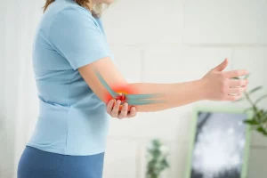 Massage for Tendonitis: Easing Tendon Inflammation Woman suffering from pain in cub