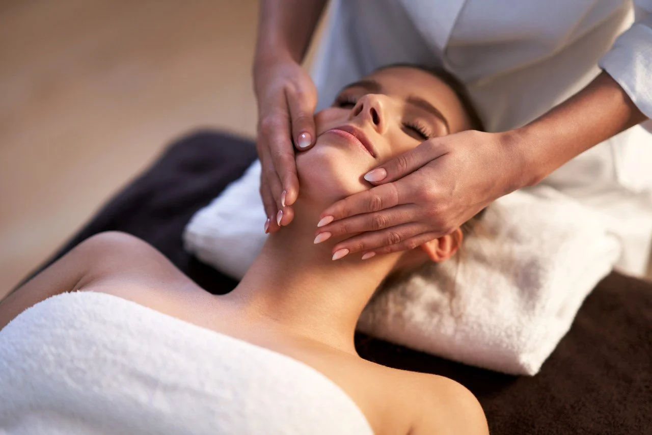 6 Disadvantages of Swedish Massage 6 Disadvantages of Swedish Massage - disadvantagesofswedishmassage