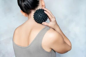 How to Use a Massage Ball How to Use a Massage Ball - howtouseamassageball