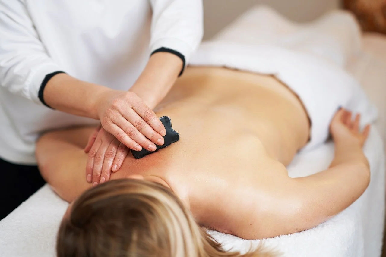 Scraping Massage (Gua Sha): Everything You Need To Know Scraping Massage (Gua Sha): Everything You Need To Know - scrapingmassageeverythingyouneedtoknow 1