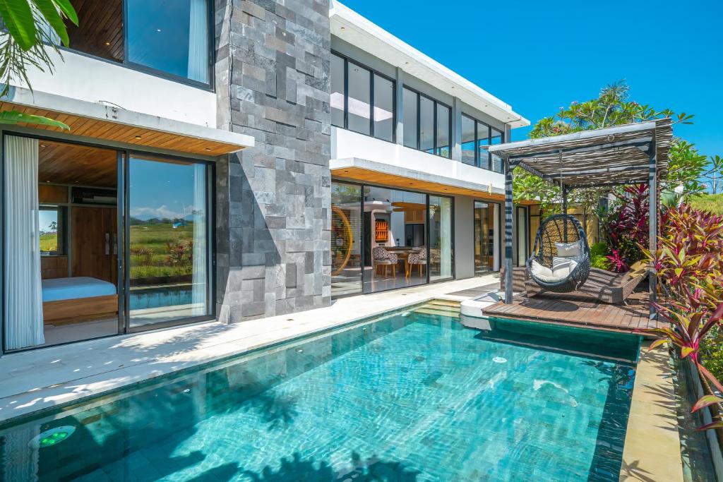 Relax, Play, Repeat Villa