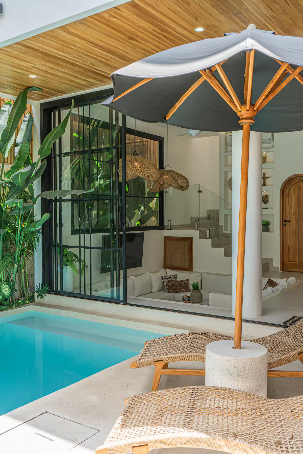 2 Bedroom Poolside Bliss