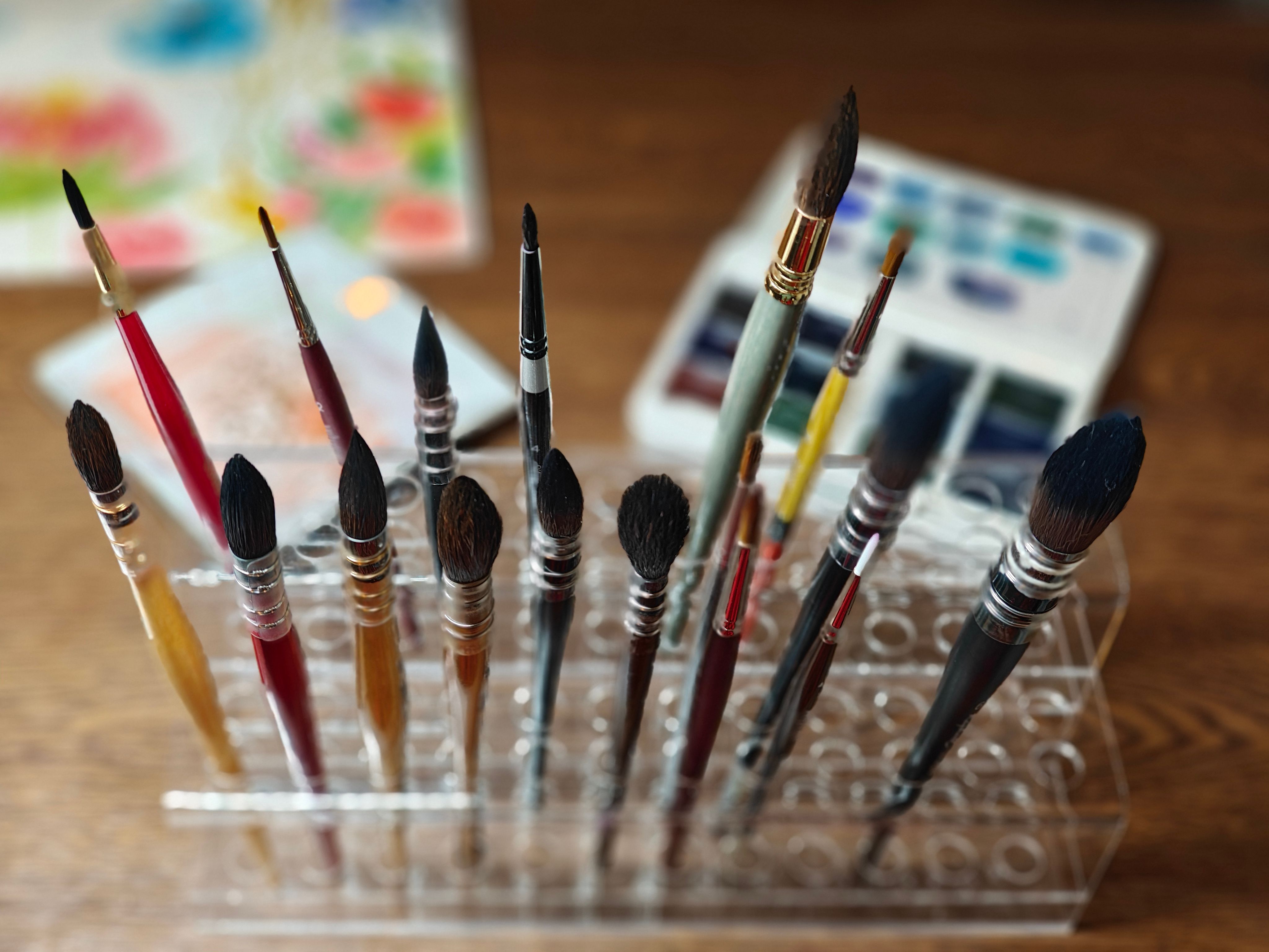 Watercolor Brush Sizes Demystified: A Simple Guide to Rounds, Mops & More