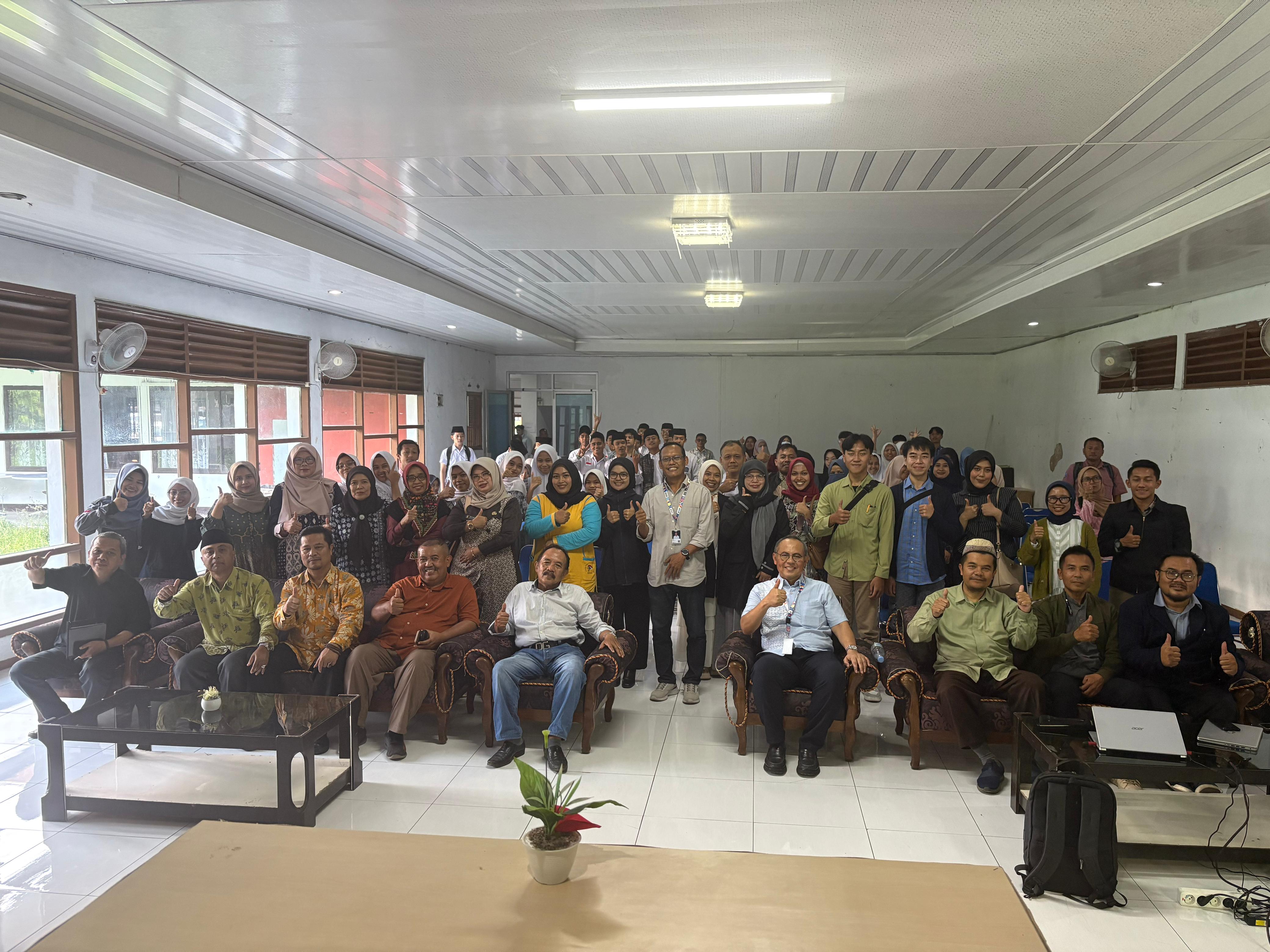 1f398d50-0f9d-4852-9ac9-b461a0ffbcf6.jpg