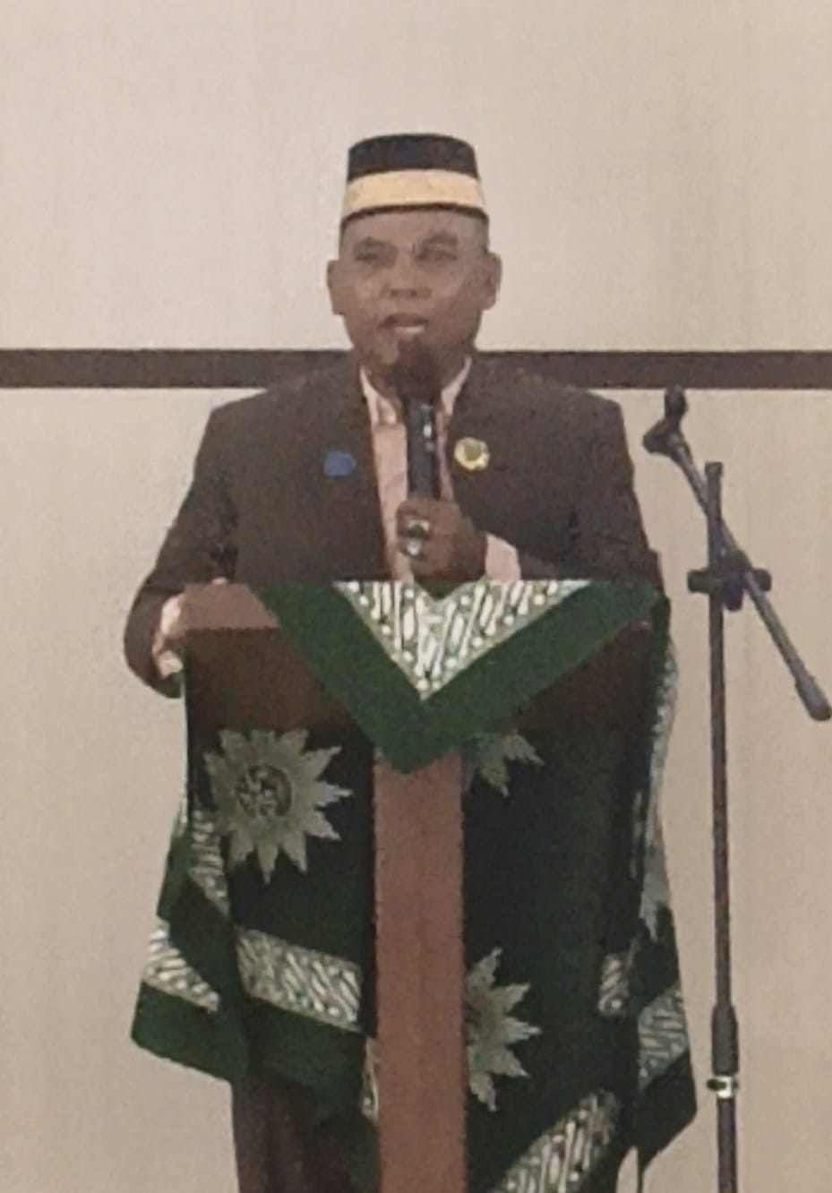 Bedah buku (f).jpg