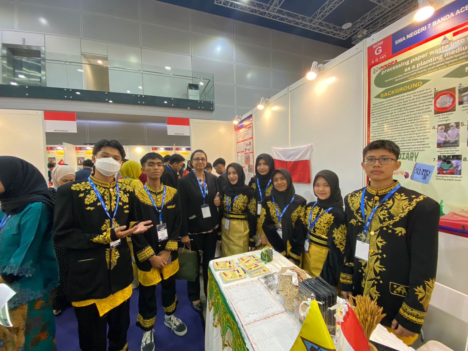 SMA Negeri 7 Banda Aceh Raih 3 Medali Emas di Olimpiade  World Young Inventions Exhibition