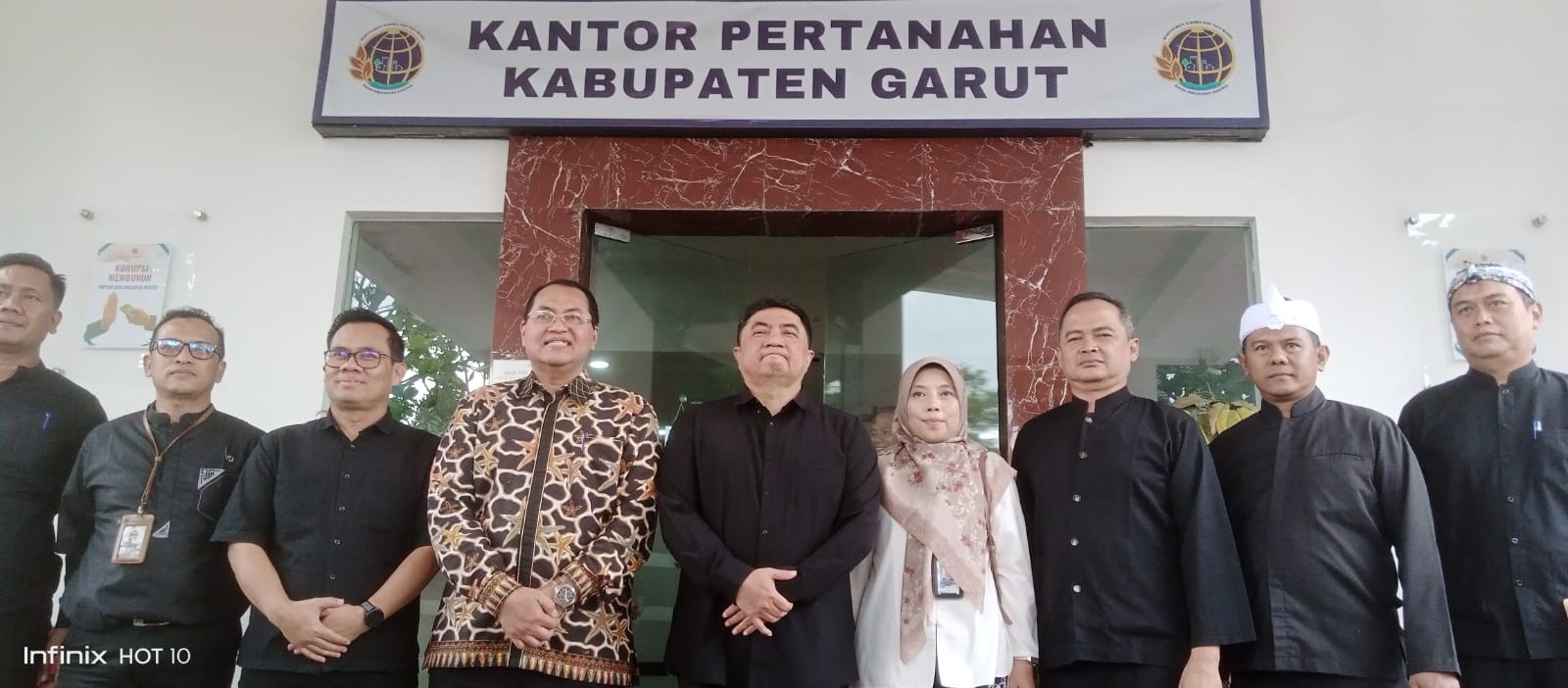 e9248447-0437-4137-b8b0-f0a12245a1af.jpg