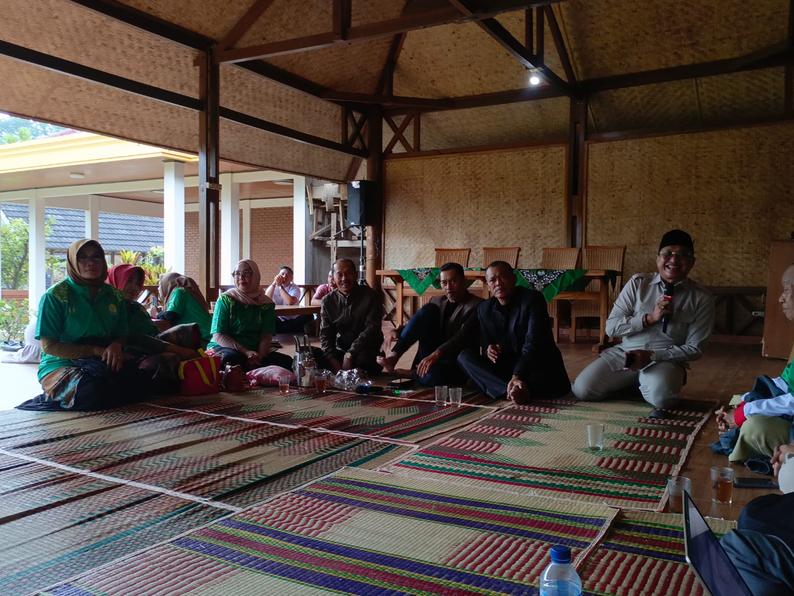 f94966a3-276a-405b-af1b-33da555eaf03.jpg f94966a3-276a-405b-af1b-33da555eaf03.jpg