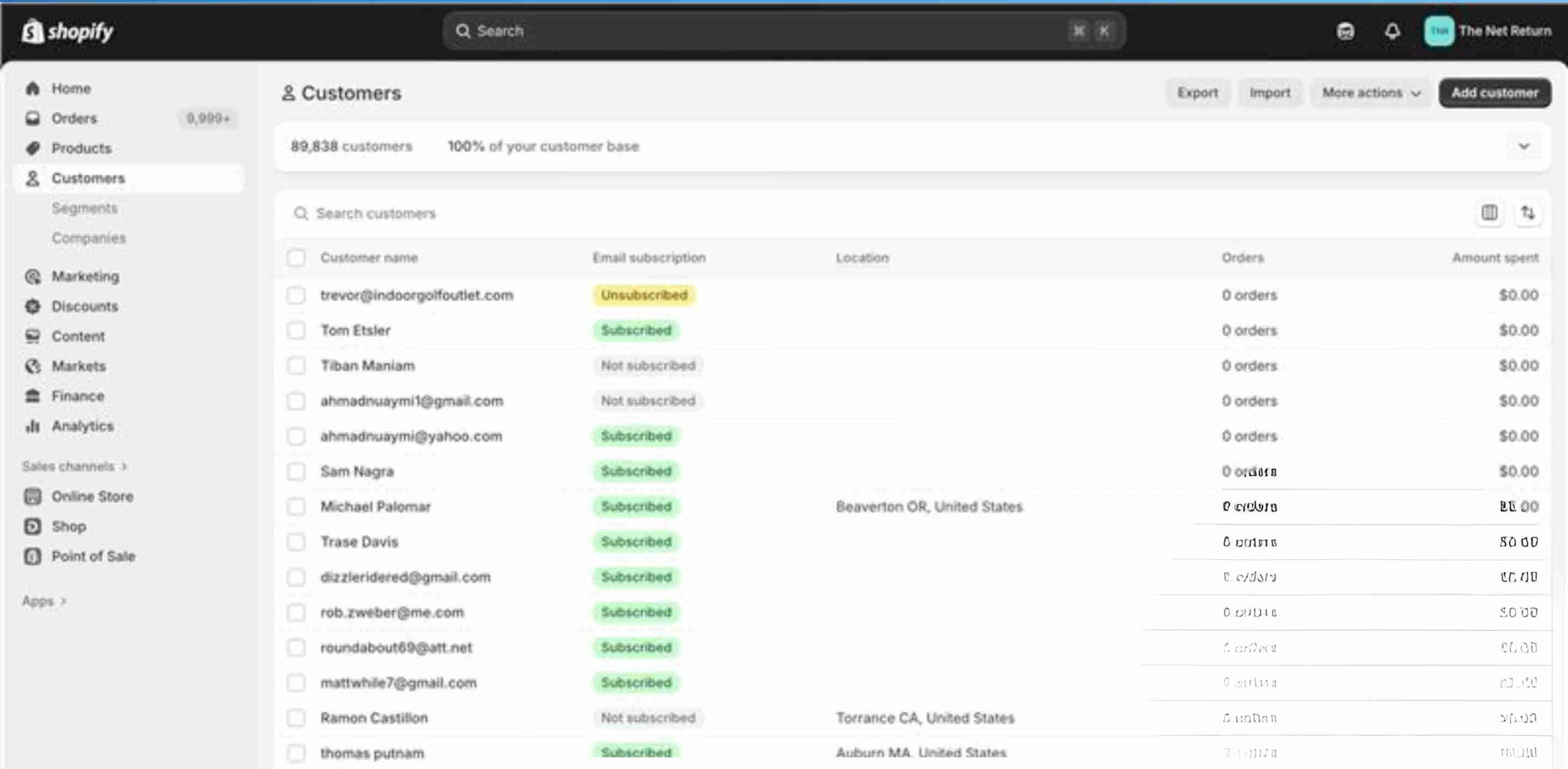 Shopify order tracking dashboard showing software subscription orders synchronised to Google Sheets with product names, purchase dates, expiration dates, customer purchase quantities, and renewal reminder status columns