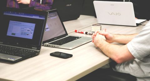 Entrepreneur entering the AI automation agency space