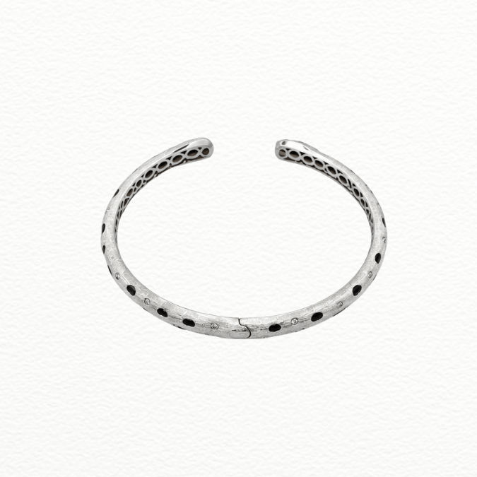 Silver Wild Elegance Silver Panther Cuff Kada - Emerald-Eyed Leopard Open Statement Bracelet - ABR62281 close-up view